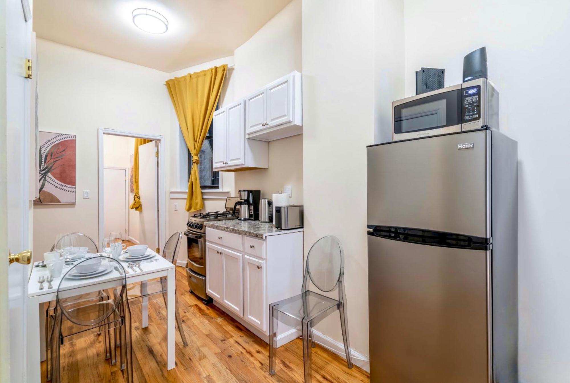 2 Bedroom Hidden Upscale Oasis New York Bagian luar foto